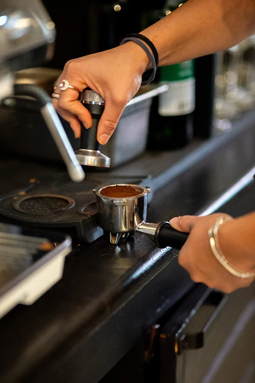 Šálka espressa s krémou